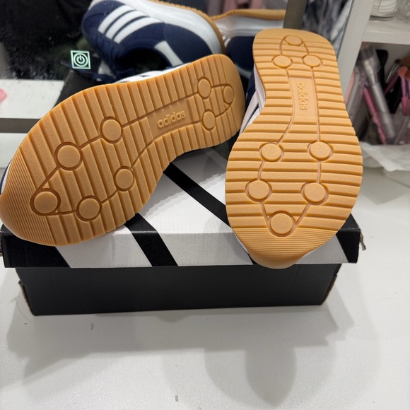 adidas Navy and White RUN 70s Retro Trainers - Picture 4 of 5